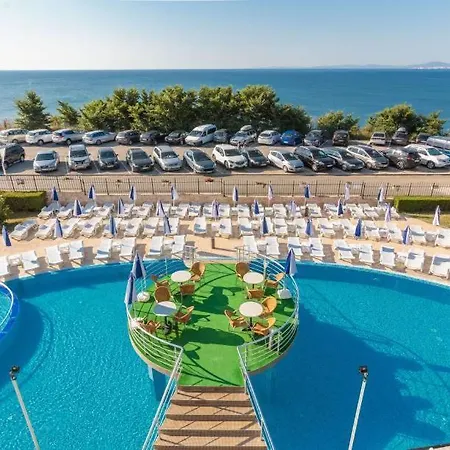 Black Sea View דירה