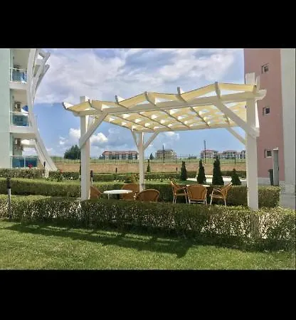 Black Sea View אהלוי